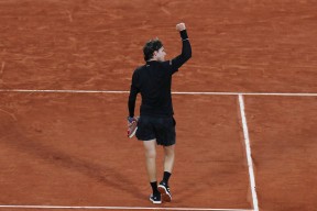 亚博-蒂姆连续五场比赛得分超过领先优势明显，老鹰不断突破！再创辉煌时刻的简单介绍