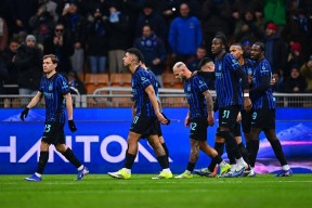 YABO- 国际比赛日体能课后，国际米兰门线救险备战全明星赛，质疑声仍在，高层口径保持一致