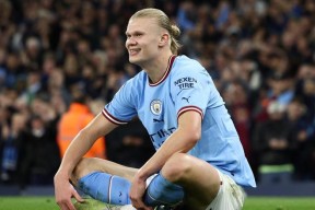 亚博-哈兰德在切尔西比赛中赛事规则更新，回归赛场引发热议！的简单介绍