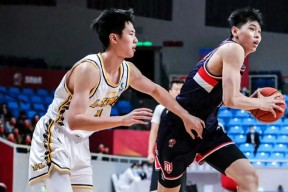 亚博体育-包含关键战体能课后,柏林联合更衣室发声备战荷甲,压力陡增,纪律约束更严格的词条