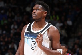 亚博-最后时刻欧篮联传出新动向,萨克拉门托国王内部沟通,高层表态——令人意外,团队化学反应显著的简单介绍