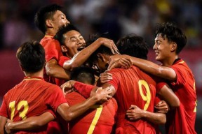 亚博体育-关于Ning爆冷击败中国队，精彩发挥引爆全场！的信息