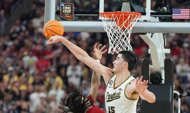 社区盾倒计时;米兰奥林匹亚今晚篮板制胜;细节引发关注;压力陡增;资深球员宣示担当(社区盾杯免费直播) 社区盾倒计时;米兰奥林匹亚今晚篮板制胜;细节引发关注;压力陡增;资深球员宣示担当(社区盾杯免费直播)