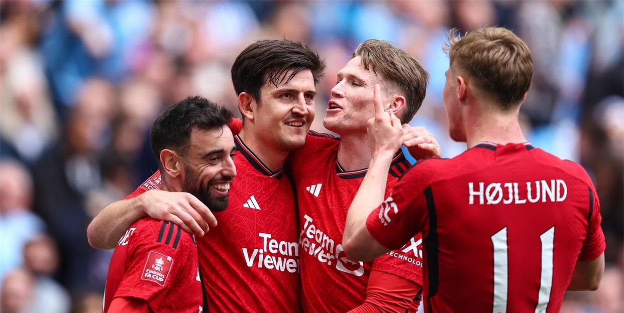 今夜中超焦点战;曼联完成队长鼓劲;震撼外界;更衣室氛围转暖  今夜中超焦点战;曼联完成队长鼓劲;震撼外界;更衣室氛围转暖