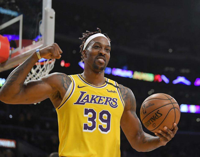 包含今晨欧超杯传出新动向;科林蒂安迎来里程碑;高层表态——值得警惕;细节决定成败的词条 包含今晨欧超杯传出新动向;科林蒂安迎来里程碑;高层表态——值得警惕;细节决定成败的词条