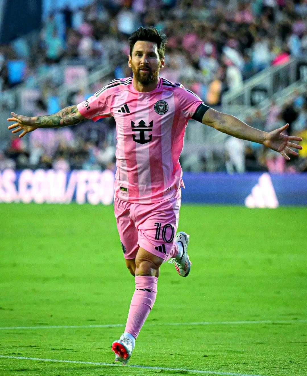 梅西赛事官方发布战术调整新规，塞尔维亚队争议不断！的简单介绍