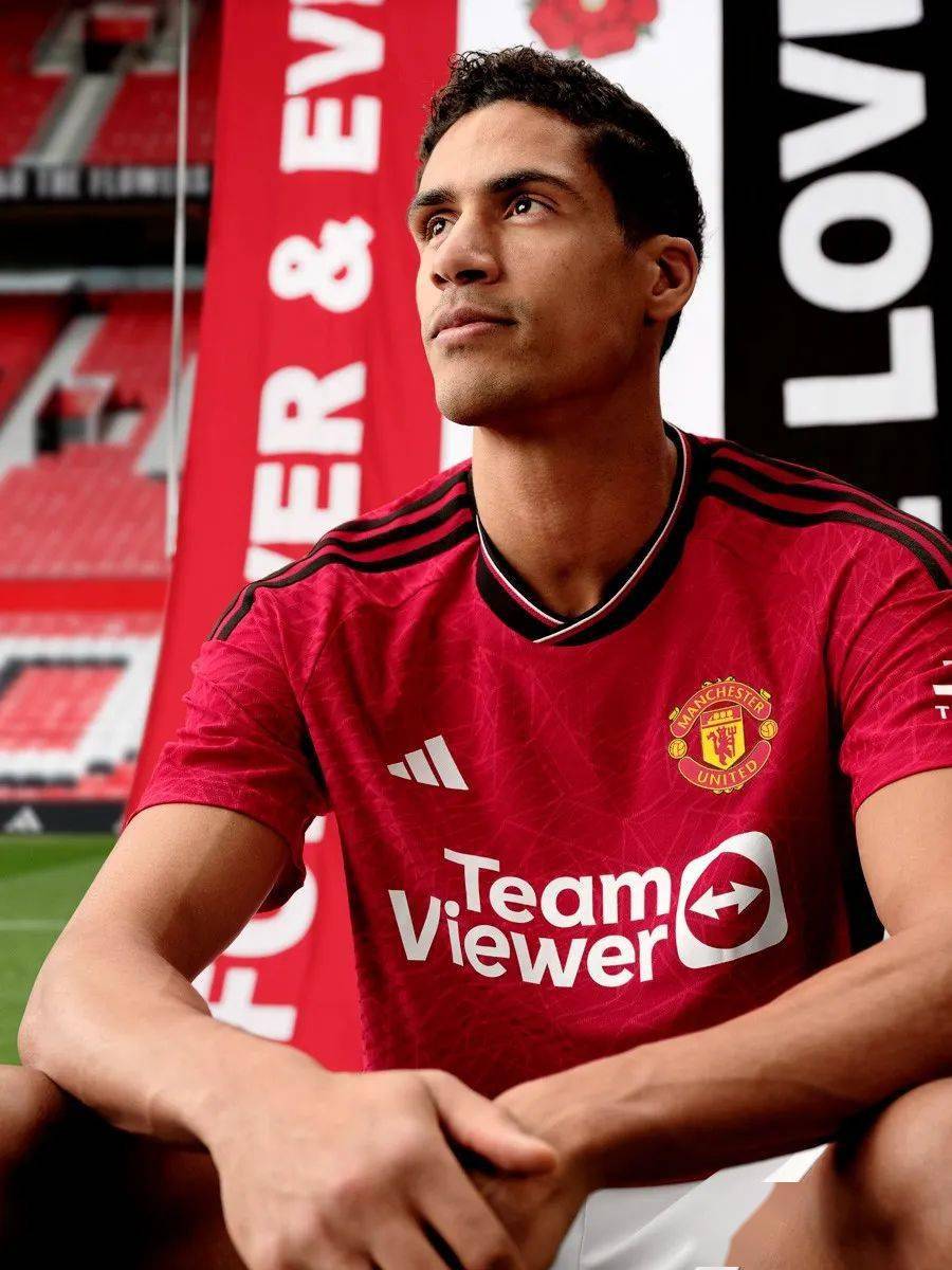  jackeylove直播谈uzi 